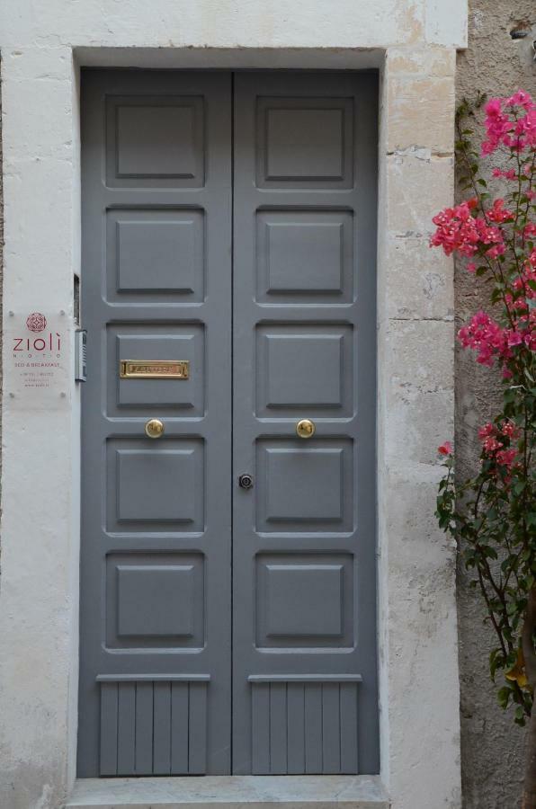 Zioli Bed & Breakfast Noto Exterior photo